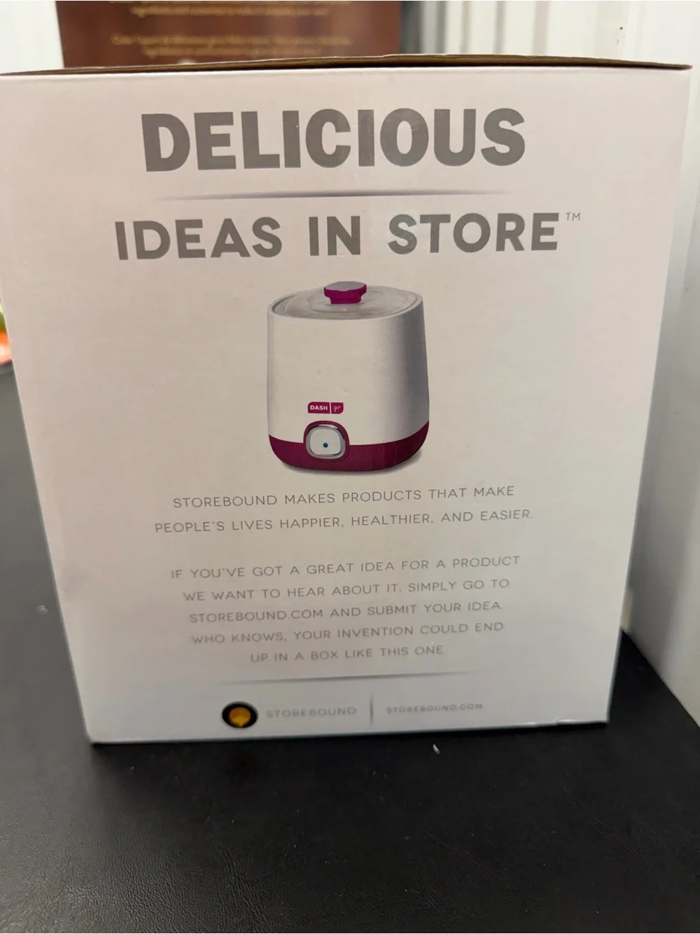 Dash Yogurt Maker New In Box Comes with Recipes New In Box